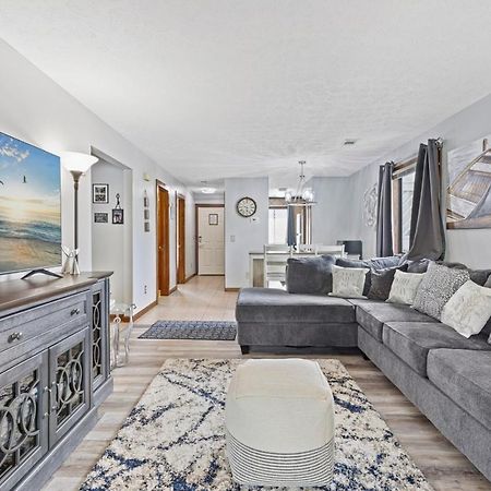 Spacious Modern Condo - 1St Floor - One Block To The Beach Myrtle Beach Dış mekan fotoğraf