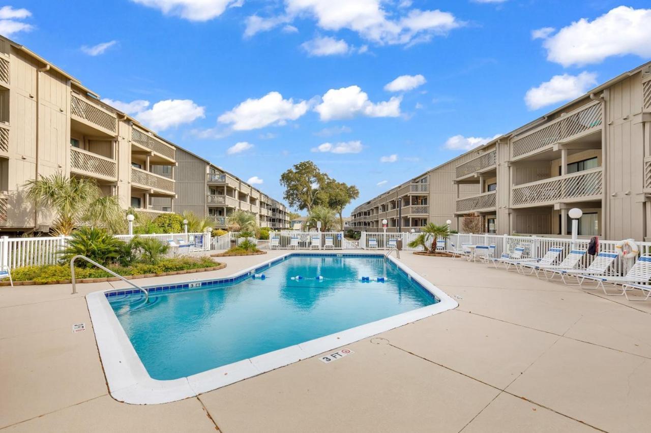 Spacious Modern Condo - 1St Floor - One Block To The Beach Myrtle Beach Dış mekan fotoğraf